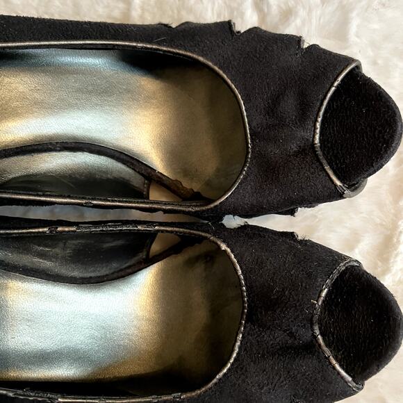 Fioni Size 7.5 heel 4" platform .5" Black soft peep toe - Picture 6 of 11